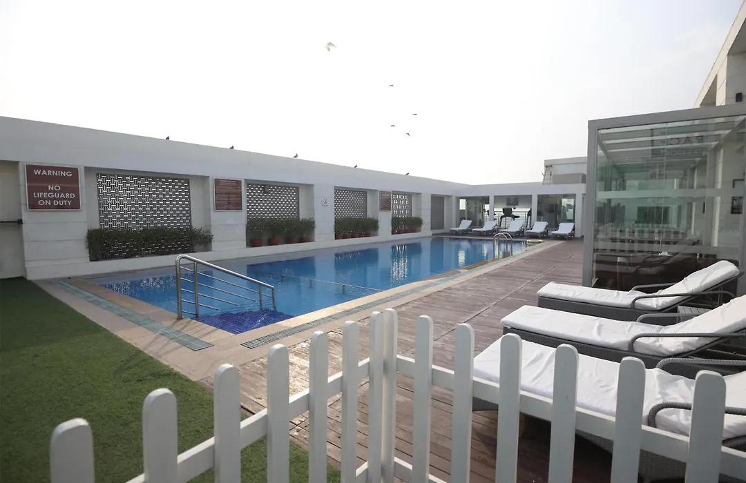 Radisson Hotel Agra-1